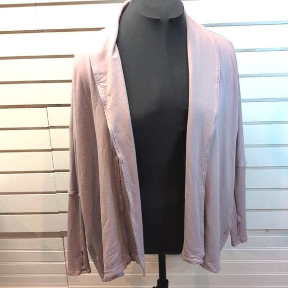 Lululemon Back In Action Wrap Cardigan Smoky Blush Oversized Size 4 - Picture 6 of 11